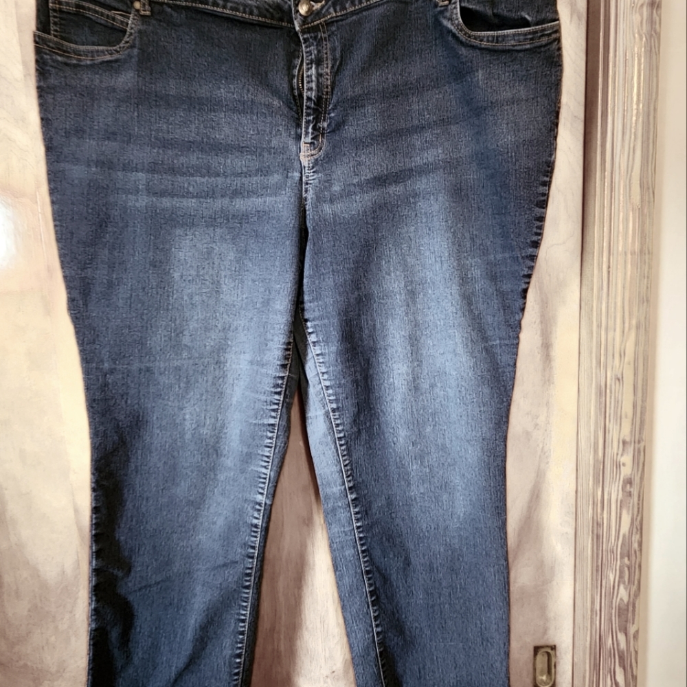 Denim 24/7 Size 28 Jeans